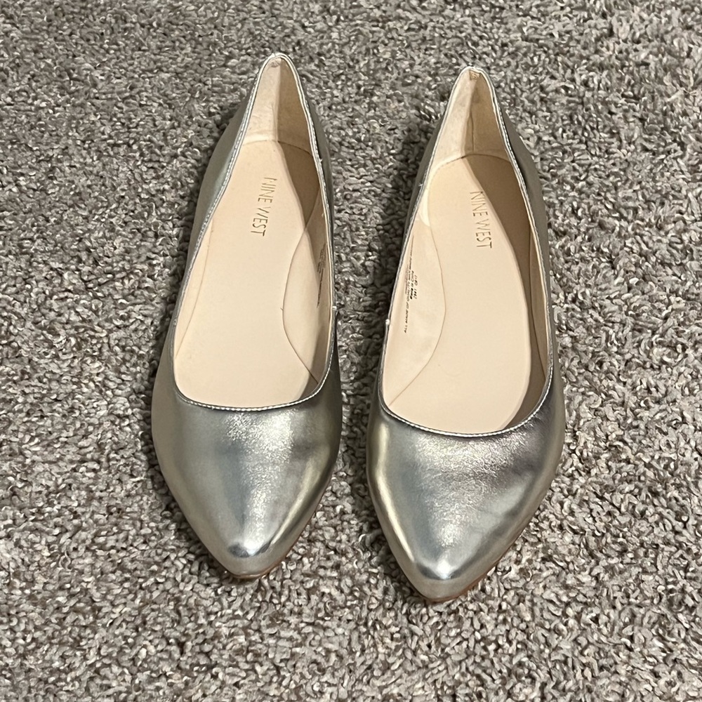 Nine West Flats - Size 10 - Champagne color